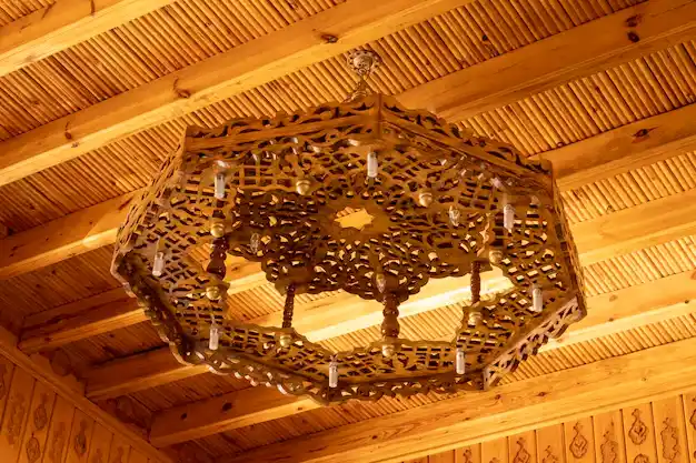 ديكورات خشب للسقف